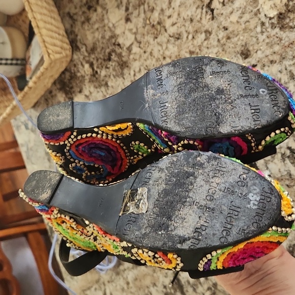 J. Renee Viollette 7.5M beaded ankle strap sandals 4" wedge Boho Embroidery Gyps - Picture 4 of 5